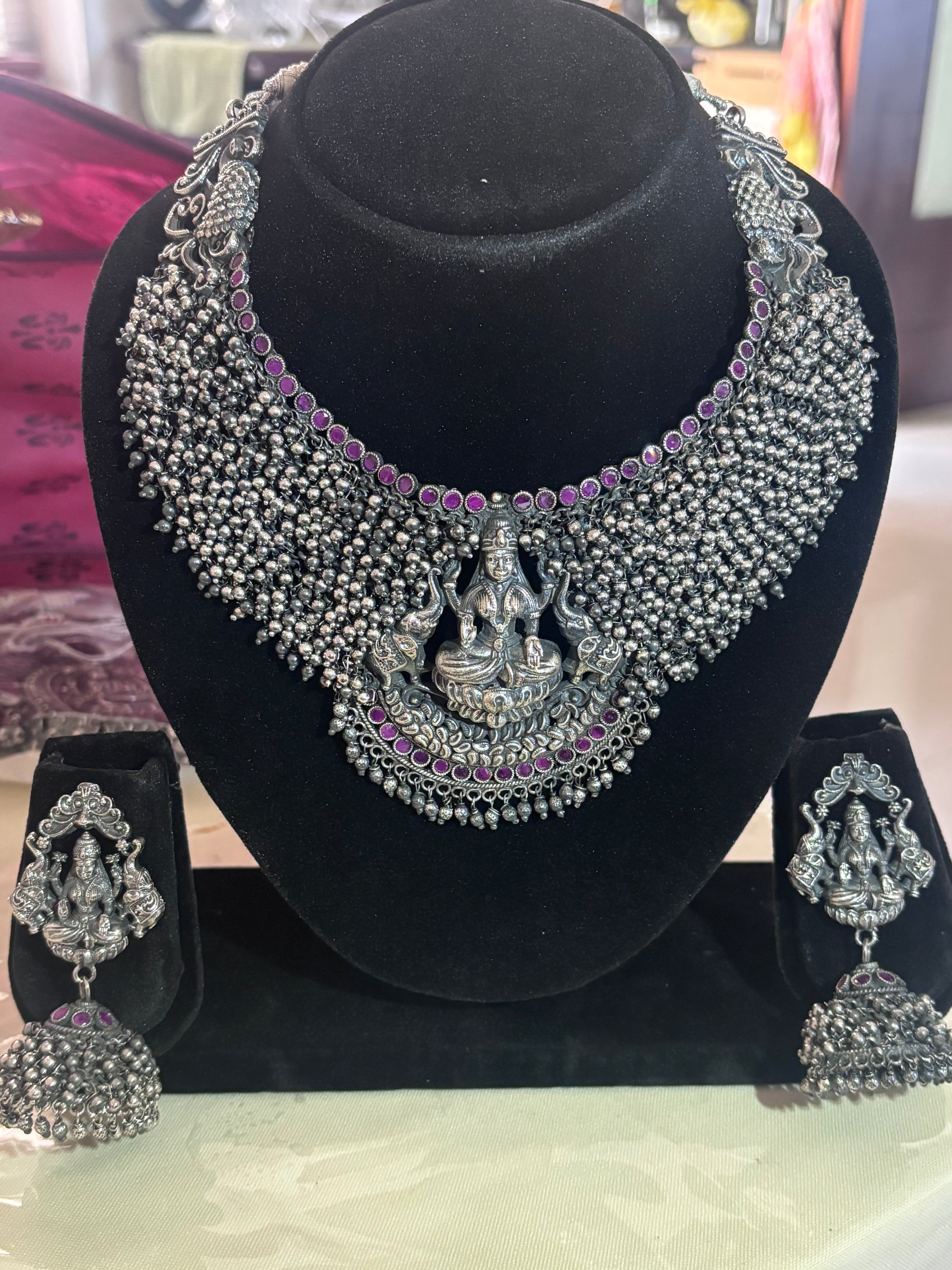 The Sridevi "Hawa Hawai" Grandeur