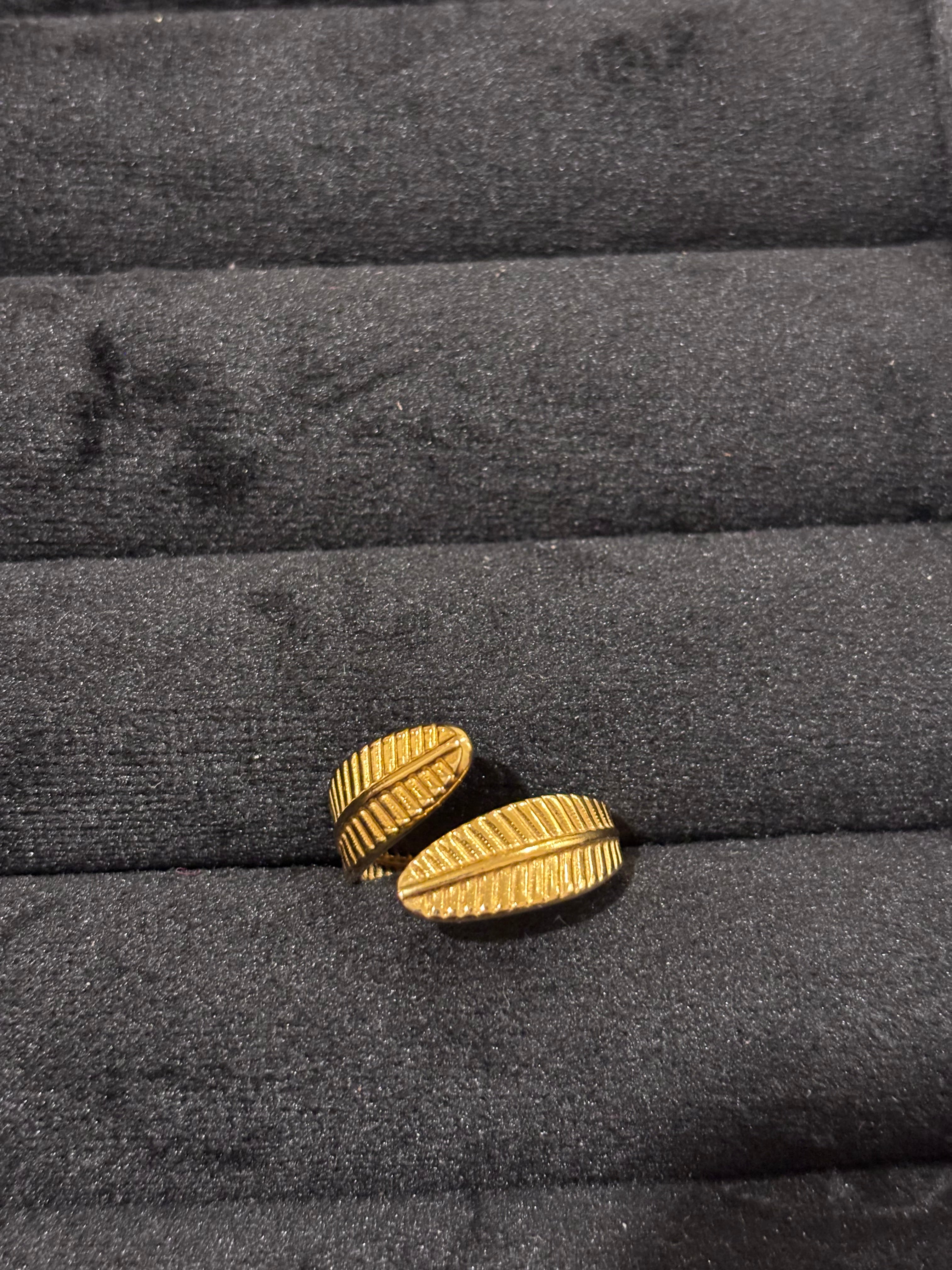 Zola Tropical Leaf Wrap Ring