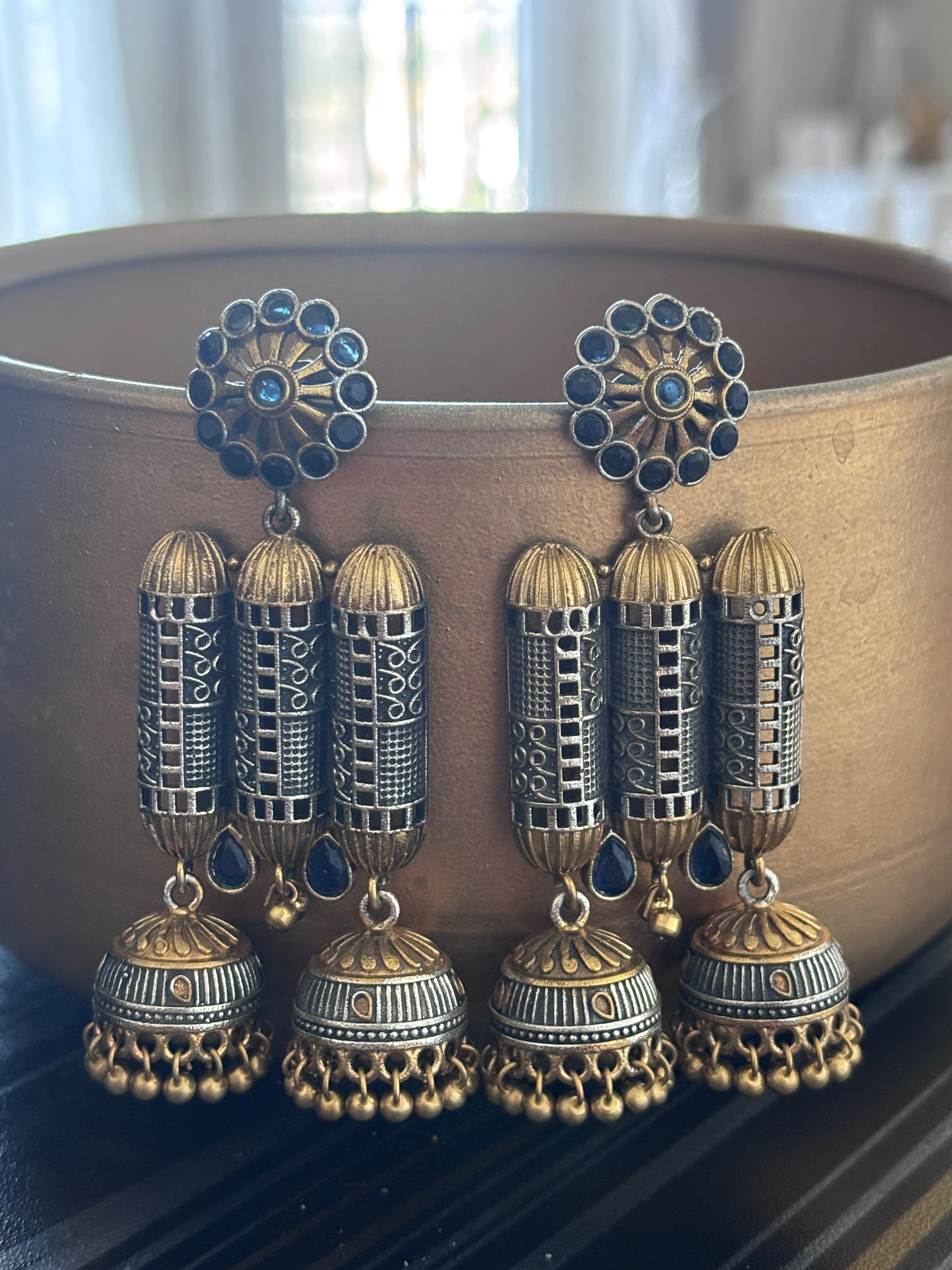 Saira Banu Mehfil Jhumkas