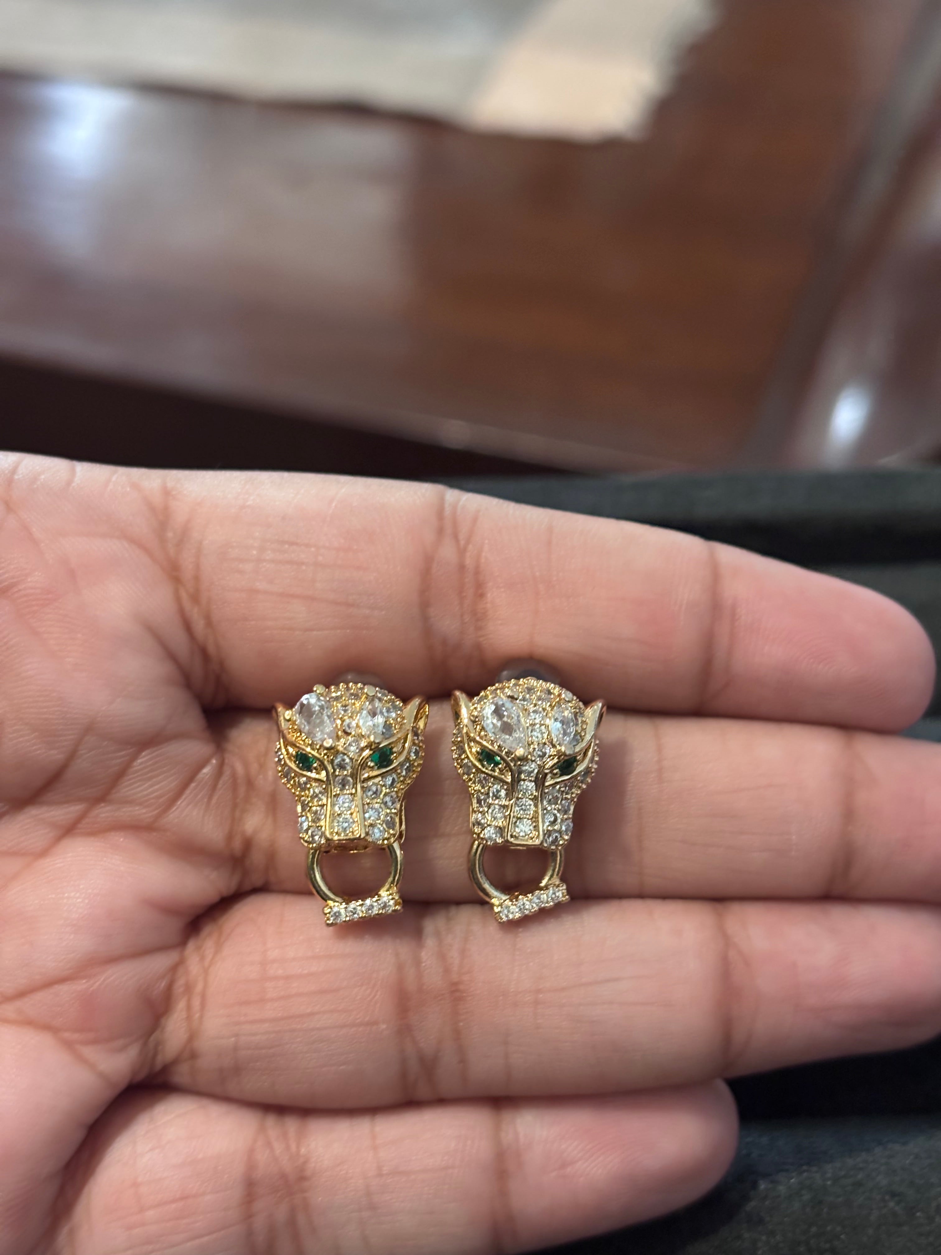 Emerald-Eyed Panther Studs