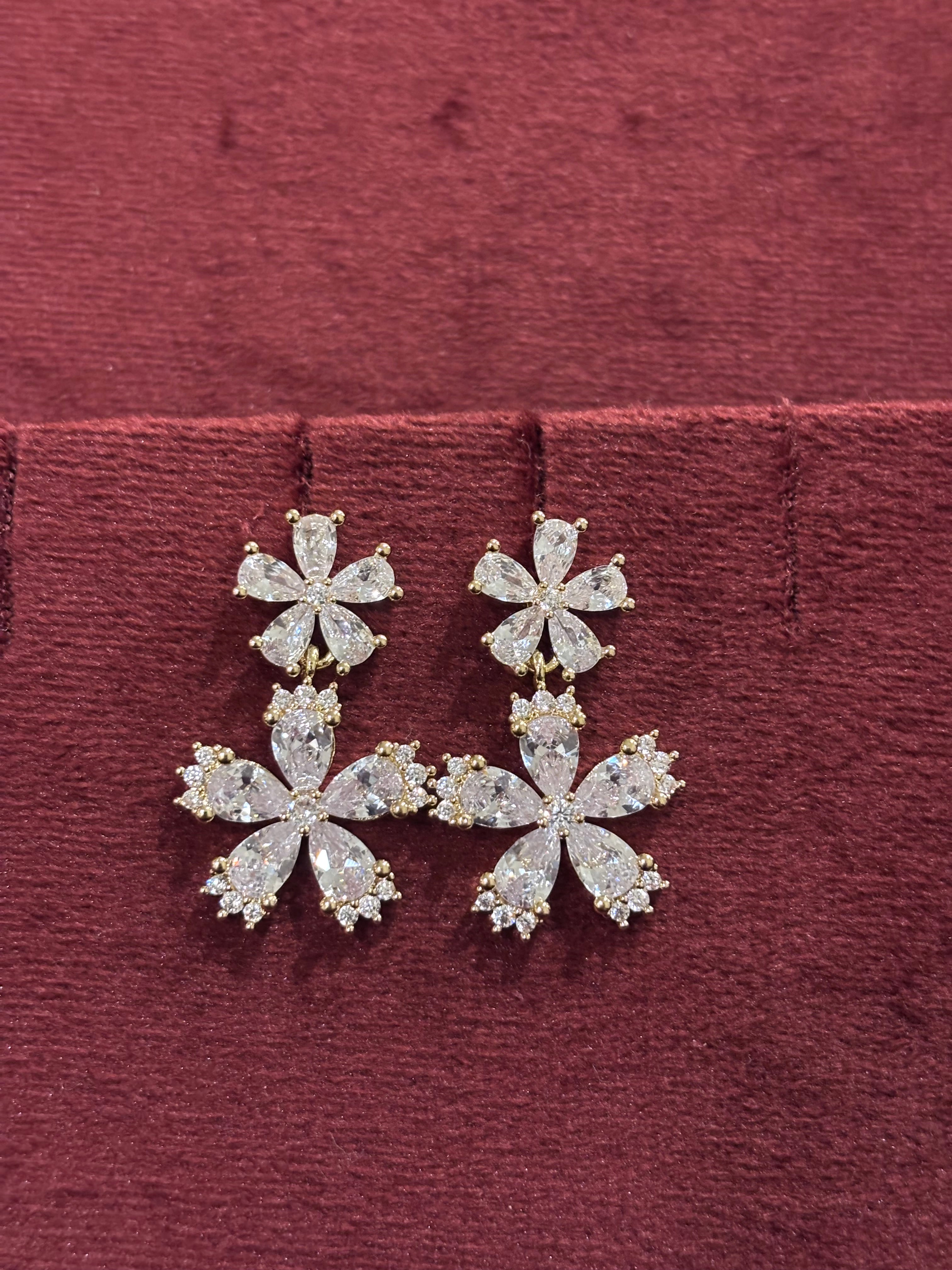 Flora Tiered Blossom Drops