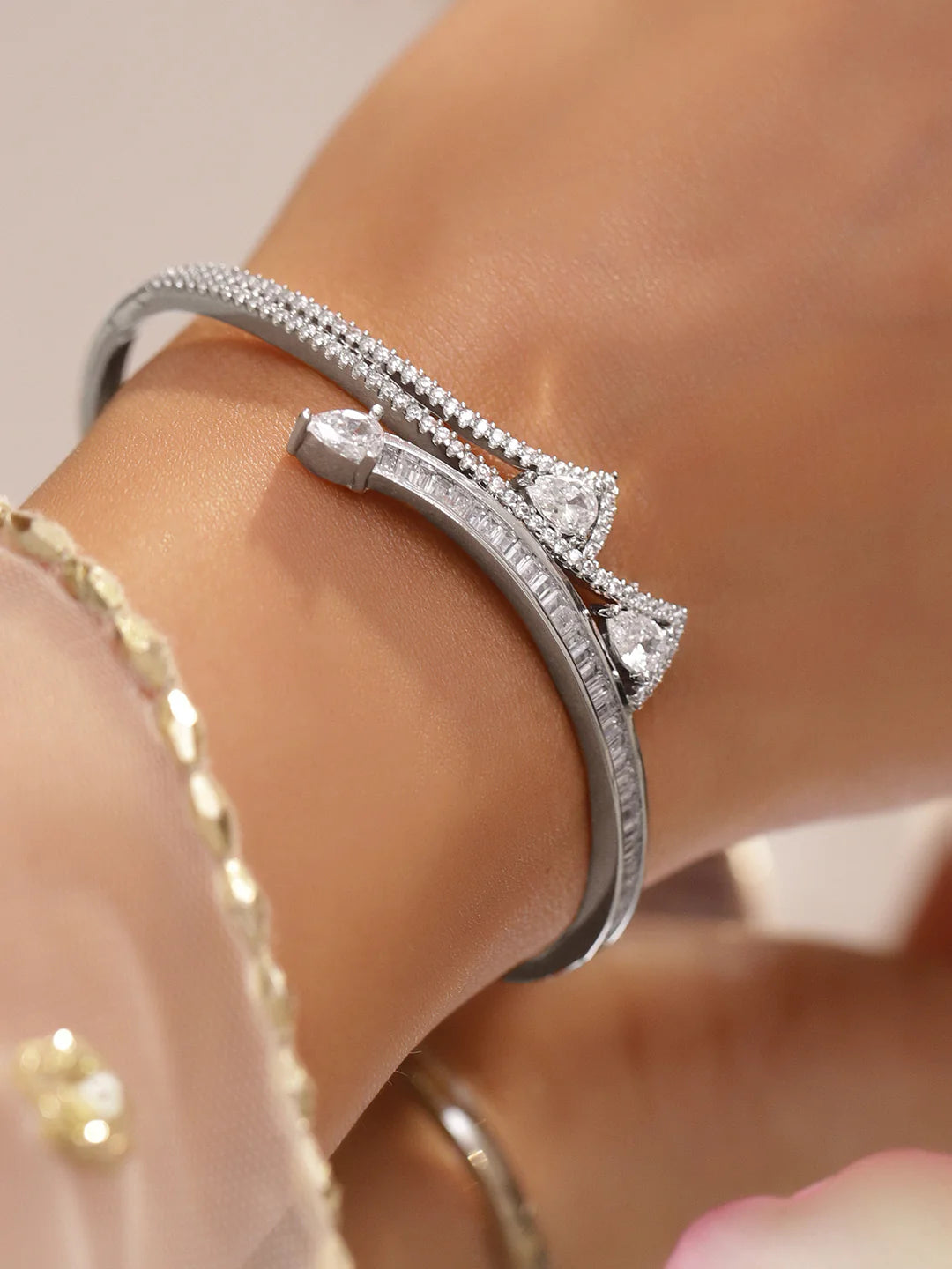Rhodium-Plated Bracelet for Women & Girls with Pear and Round Cubic Zirconia Stones