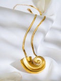 18K Gold-Plated Shell Charm Stainless Steel Tarnish-Free Waterproof Statement Necklace Chain