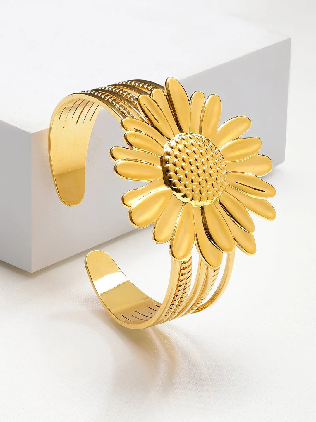 18K Gold-Plated Stainless Steel Tarnish-Free Waterproof Bold Floral Cuff Bracelet