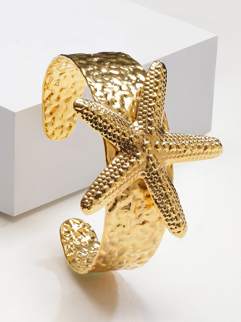 18K Gold-Plated Stainless Steel Tarnish-Free Waterproof Starfish Motif Textured Open Cuff Bracelet